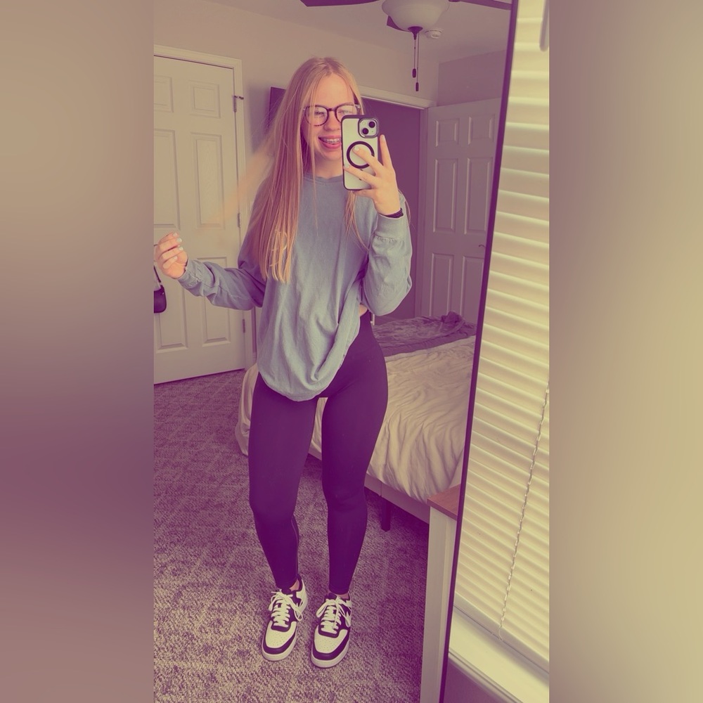 Meet your Posher, Emma